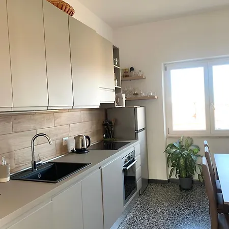 In By The Waterfront Apartamento